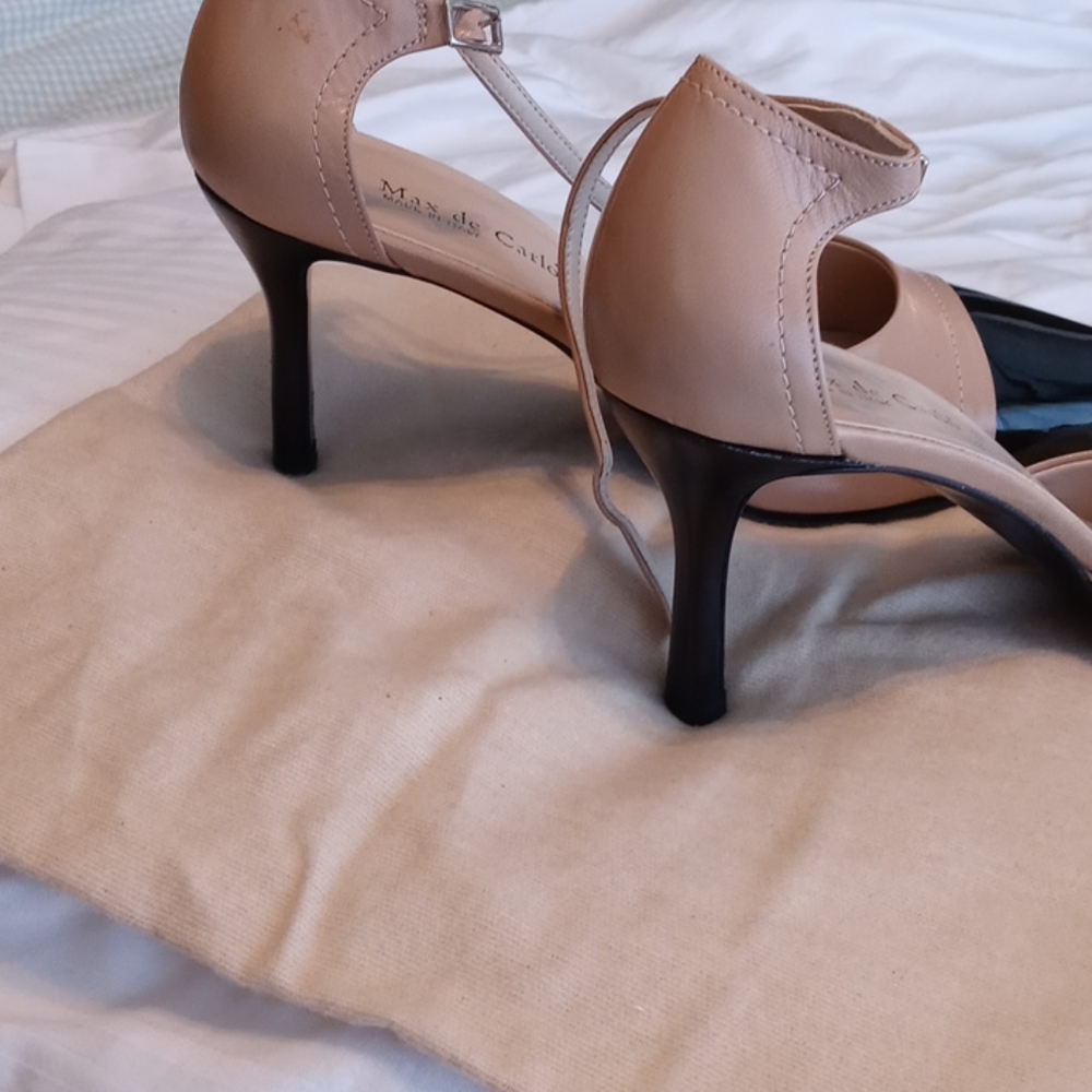 Shoes - Picture 2 of 4